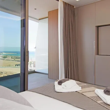 Дом отдыха Vista - Beachfront Айя-Напа