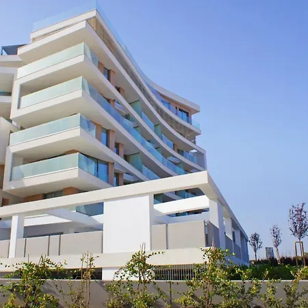 Vista - Beachfront